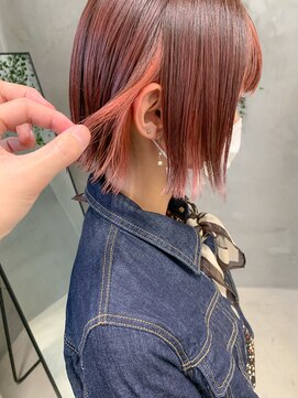 テトヘアー(teto hair) 切りっぱなしボブ、外ハネボブ、インナーカラー、ペールピンク