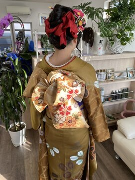 サロンドポプリ アップヘア