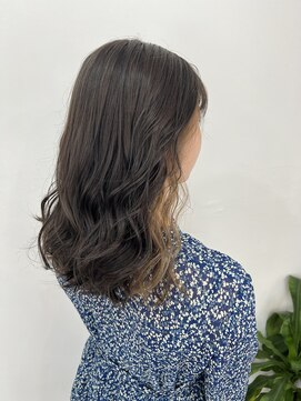 エイトヘアー(Eight hair) ゆる巻き×インナーカラー