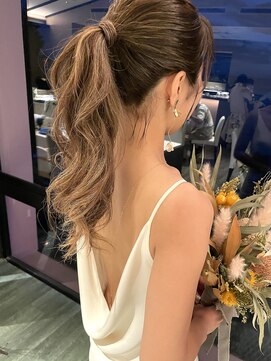 トリコ ショップアンドヘアサロン(tricot shop hair salon) 大きめウェーブ◇ポニーテールヘアセット