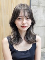 キャロル(CAROL) くびれミディアムヘア　韓国暗髪カラー