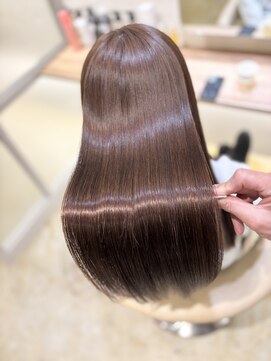 コーナー(CORNER) 乾かすだけで艶髪[縮毛矯正/美髪矯正/髪質改善]