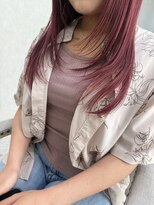 ロエン 西岡崎店(ROEN)&nbsp;レイヤーカット、ピンクカラー、ダブルカラー、ブリーチカラー