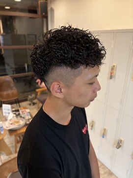 イエローコーン 金沢文庫店(YELLOW CORN) スパイラルパーマ/メンズパーマ/ツイストスパイラル