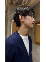 サンアタゴノット(san.atagonot)&nbsp;men's hair/刈り上げセンターパート/サーフカール/メンズサロン