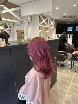 コスタ オブ リシェール(The COSTA of RICHAIR) ピンクカラー/ダブルカラー/ブリーチ/越谷