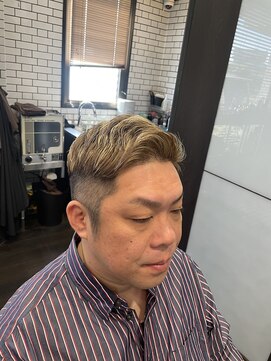 ヒロザバーバー(HIRO THE BARBER) アップバンク　ハイライト