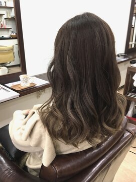 アゴーグ(agog) ☆ミルクティーアッシュ☆