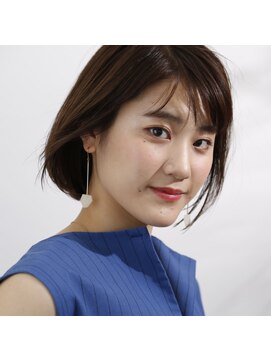 クーラ(Cura) ワンカール×耳かけ・大人デザインボブ《Cura山口歩美》