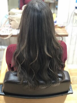 ココアクア(CoCo AquA) ミルクティーベージュハイライト立体感カラー