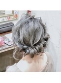 ショートヘアアレンジ・外国人風ルーズアップヘア・