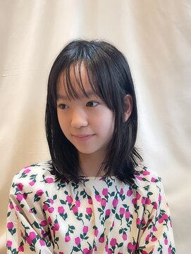 はな(hana) 韓国風くびれヘア◎外巻き毛先外ハネ　シースルーバング