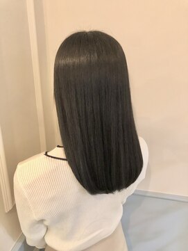 フレーム へアアンドトリートメント 天王寺北口店(FRAME) [FRAME 天王寺北口店] 艶カラー透け感グレージュ