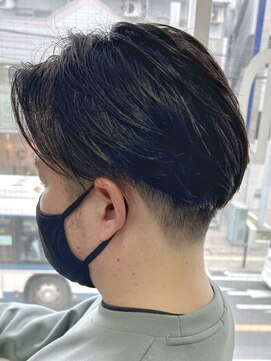 ヘッズ 本八幡店(HEADS) MEN'S HAIR  センターパート　ツイストスパイラル　コンマヘア