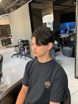 アイズ 海老名(AIZU) 耳掛けアップバングショートアップバングフェードカットジェット