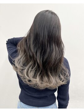 アンブル リュクス 池袋(amble luxe) ブリーチ/カラー/カット/とり