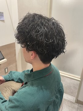 アストレアバイイーリス(ASTRAEA by Iris) メンズ、波巻きパーマ、ツイスパ、ツイストスパイラルパーマ