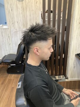 ライズヘアー(RISE HAIR) スキンフェード＋ツイストスパイラル