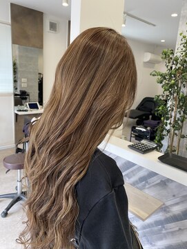 アンダーバーホワイト 金沢店(_WHITE) シークレットハイライト