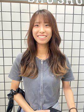 ハーフアンドハーフ(HALF and HALF) エンドカラー/毛先カラー/ミルクティーカラー