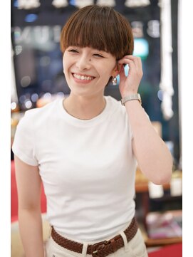 ビュートリアム 福岡(BEAUTRIUM) 短めマッシュショート