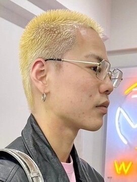 ウィコ 新宿(WICO) グラデーションボウズ[新宿駅/ダークアッシュ/ニュアンスパーマ]