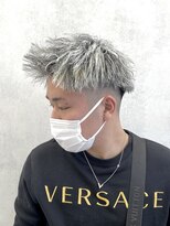 ルースト 西院店(ROOST)&nbsp;ツイストパーマ/ホワイトメッシュ/フェード/ベリーショート