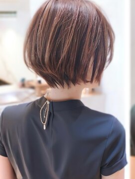 リズム(Lism) ショートボブ【宇都宮/SUMIRE】