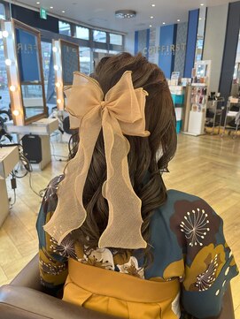 コワファースト 大分(COIFF1RST) 卒業式の袴スタイルのヘアセット