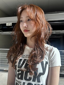 ブラウン(BROUN) 柔らかさのあるオレンジブラウン