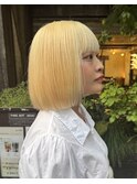 透明感ハイトーン×パツっとボブ
