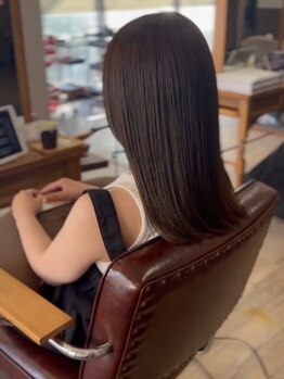 リープリング(Liebling)の写真/髪の広がりやうねりを自然におさえて、毎朝のセットをラクに◎髪質に合わせて薬剤を選び、施術します♪