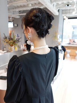 ユルクメゾンシティ 名古屋(JURK MAISON CITY) natsu style : お団子　参列　タイト　ヘアアレンジ