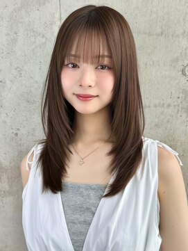 ディーエックス ウエスト(Dxxxx WEST) ハッシュレイヤーカット［韓国/レイヤーカット/イルミナカラー］