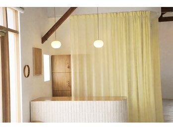 ミッケ(mikke)の写真/mikkeの温かくおしゃれな雰囲気にぴったりの技術も確かな女性stylistが勢揃い！あなたの魅力を引き出す♪