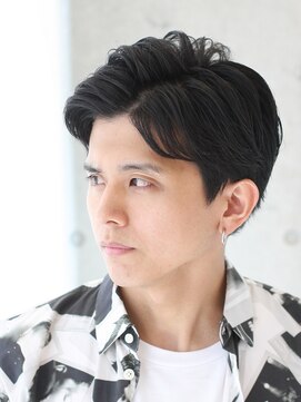 マイロ(mailo) バング上げ流し×サイドパート×ショート