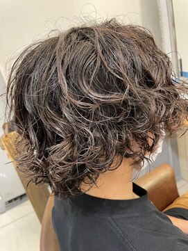 ネオリーブアイム 横浜西口店(Neolive aim) 横浜★ミディアムマッシュの質感スパイラルパーマ