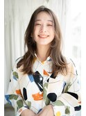 大人かわいい!柔らかニュアンスセミロング・・・担当KAYO