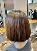 天然100%ヘナのトリートメントでツヤ髪ナチュラルボブ