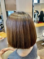 アトリエアルシュ(atelier ARCHE) 天然100%ヘナのトリートメントでツヤ髪ナチュラルボブ