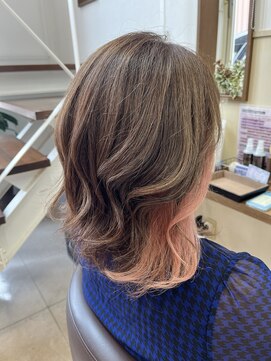 コアフィールフィス(COIFFURE fils) 《見附　今町》ブリーチインナー　ホワイトピンク