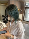 ライムグリーン