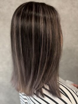 レヴール(reveur)の写真/【当日予約OK】カット+カラー¥6980~などのお得なクーポン多数◎プチプラで今旬のヘアスタイルに☆