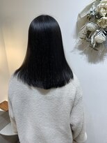パース 横浜(PERS) ストレートセミロング
