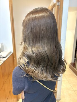 ネオリーブニコ 大井町店(Neolive Nico) グレージュカラー