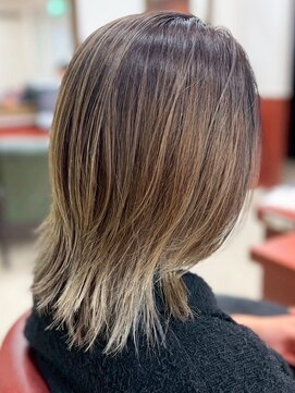 ヘアークリアー 春日部 おしゃれな大人のデザインカラー エアタッチグラデーション