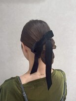 ラテ(LATTE)&nbsp;シックなまとめ髪