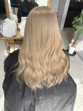 ミミ(mimi) ハイトーンベージュ