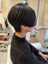 フレイストート(Frais Tout)&nbsp;ハンサムショート　前下がり　レイヤーショート　ショートボブ