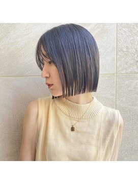 ジジ 代々木(Gigi) 簡単スタイリングヘア　地毛風ストレート　ボブ